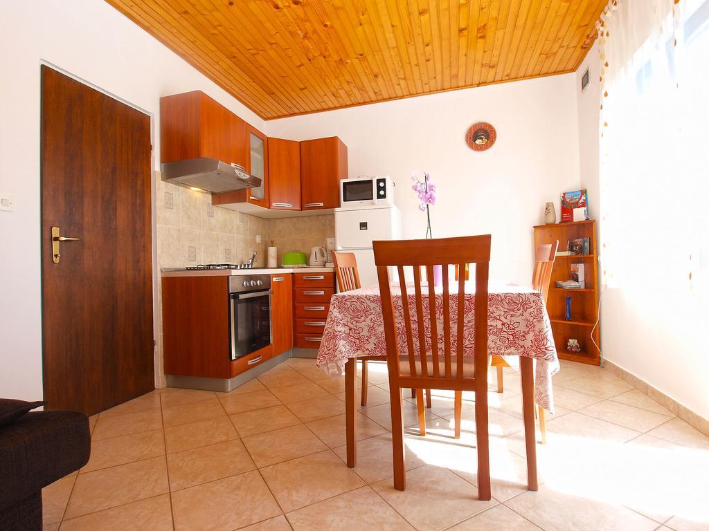 House Sandra 1430 Peresiji Ngoại thất bức ảnh